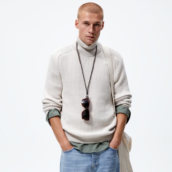 Zara Chunky Knit Turtleneck Cotton Sweater - Picture 1 of 5